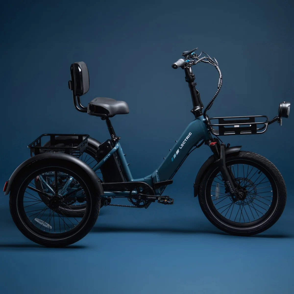 XP Trike2 750 Dusk Blue + FREE Support Seat, Elite Headlight, Suspension Seat Post, Cargo Baskets  ($645 Value) [CA] - Image 4