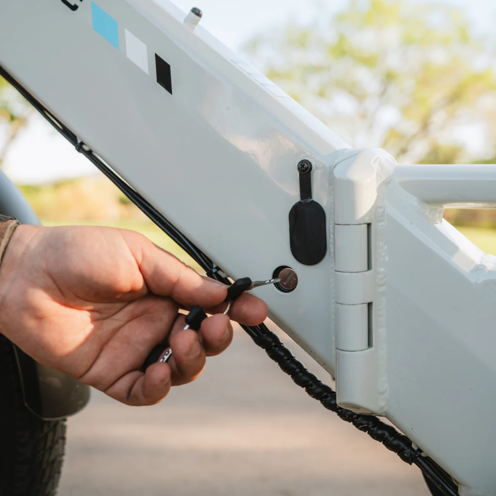 XP4 750 Long-Range Step-Thru Spare Battery [CA] - Image 4