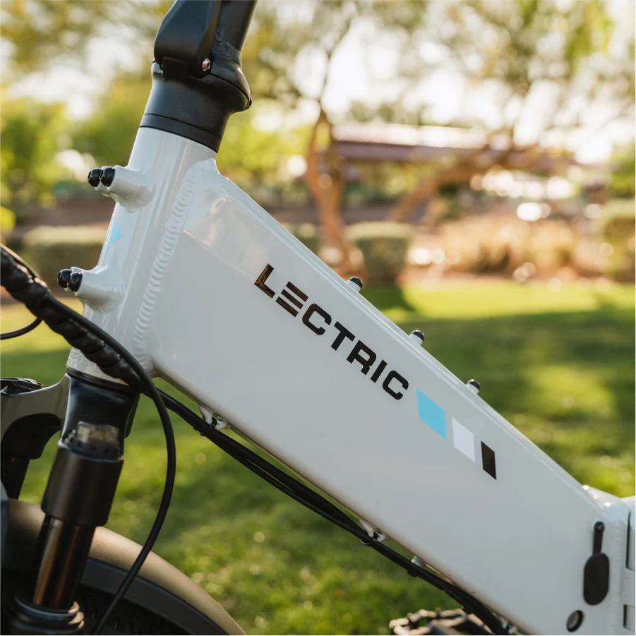 XP4 Step-Thru Stratus White eBike [CA] - Image 10